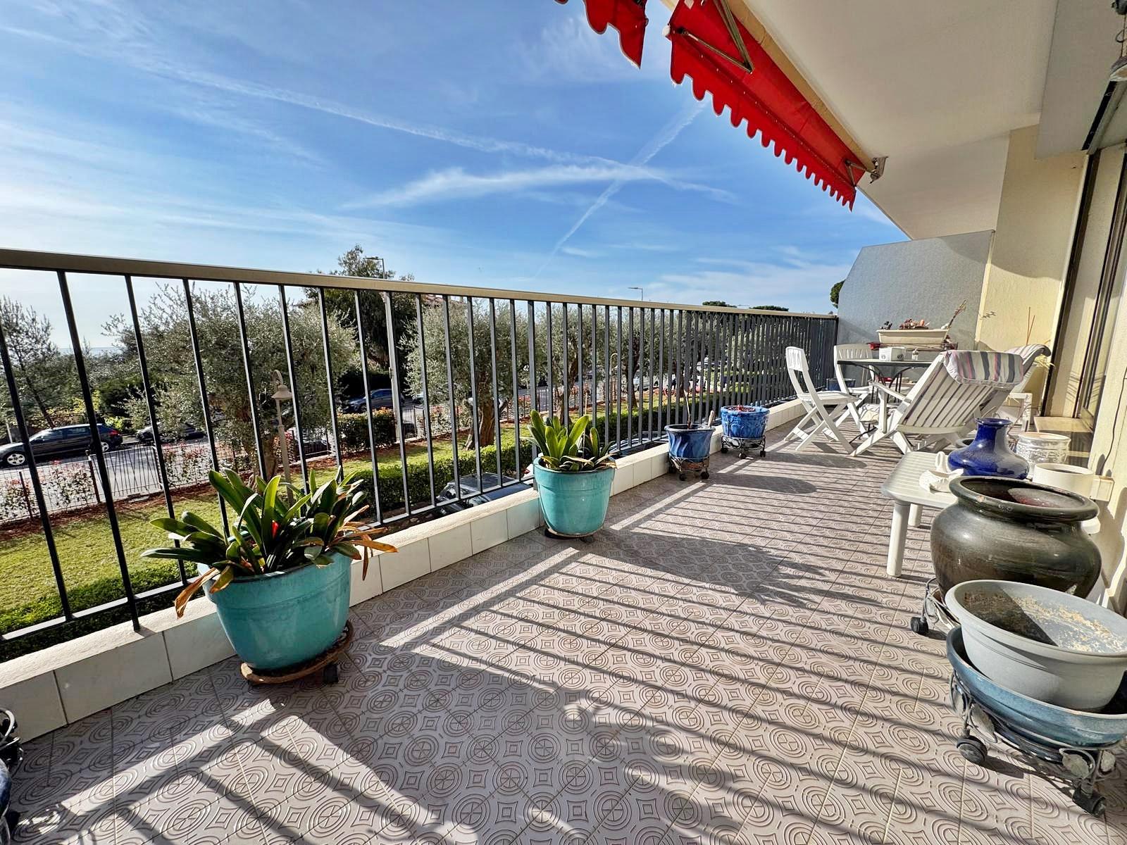 appartement 3 pièces - NICE