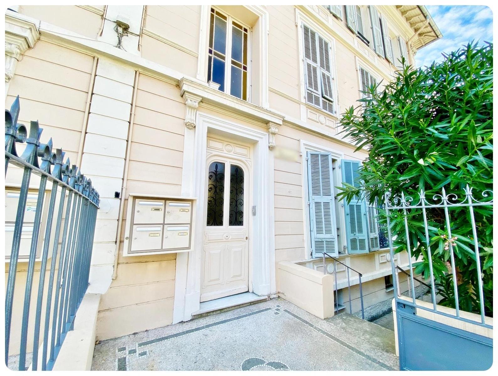 appartement 4 pièces - NICE